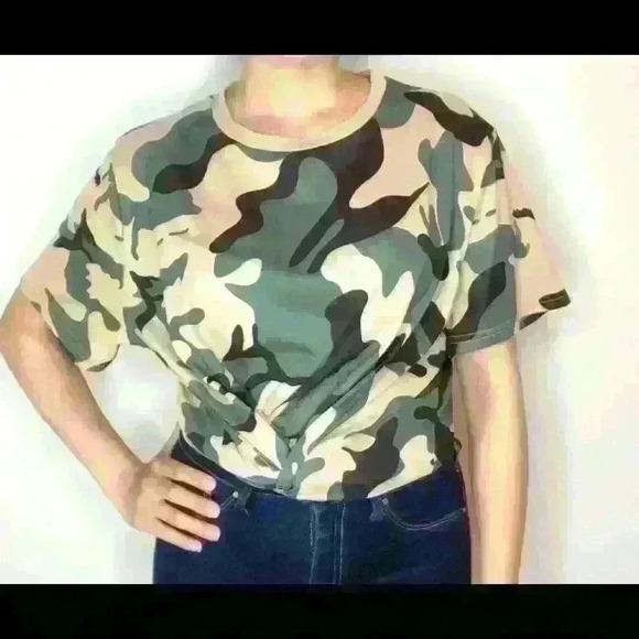 bloom jelly Tops - 🍁4/$15🍁 Bloom Jelly Military top